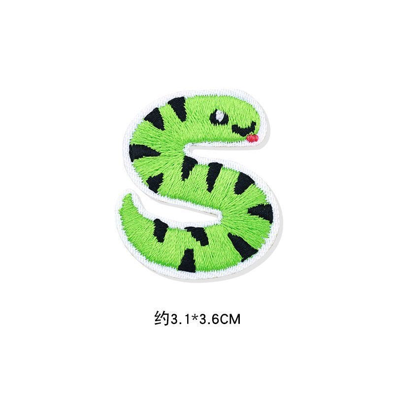 Premium Embroidered Sew-On Patch – DIY Clothing Repair & Decoration